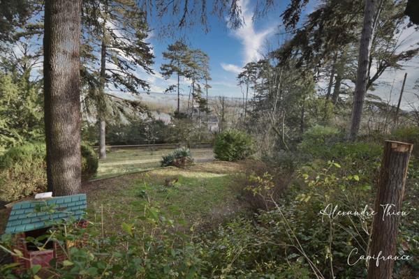 Maison Bourgeoise à vendre 13 pièces CREPIEUX LA PAPE (69)