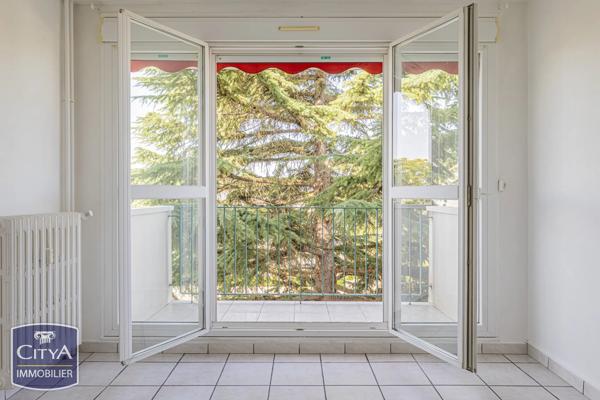 Appartement à vendre 2 pièces 43.02m² Joué-lès-Tours (37300)