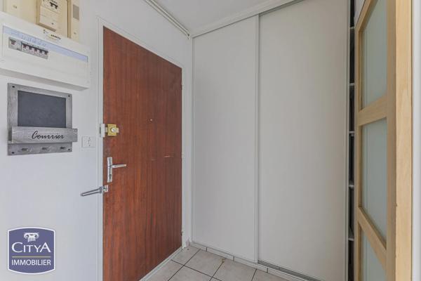 Appartement à vendre 2 pièces 43.02m² Joué-lès-Tours (37300)