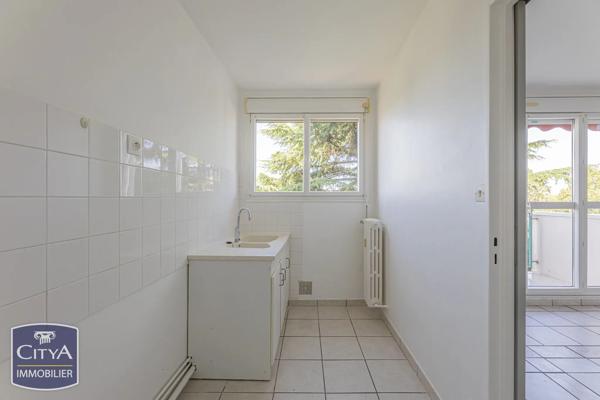 Appartement à vendre 2 pièces 43.02m² Joué-lès-Tours (37300)