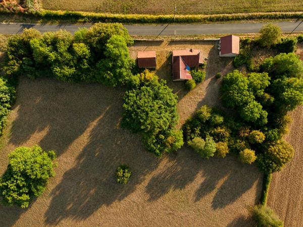Chateaumeillant  Longère idéale pour vos projets