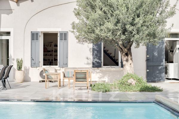 Maison familiale avec piscine et dépendance