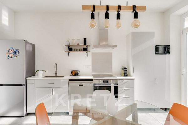 Maison familiale avec piscine et dépendance