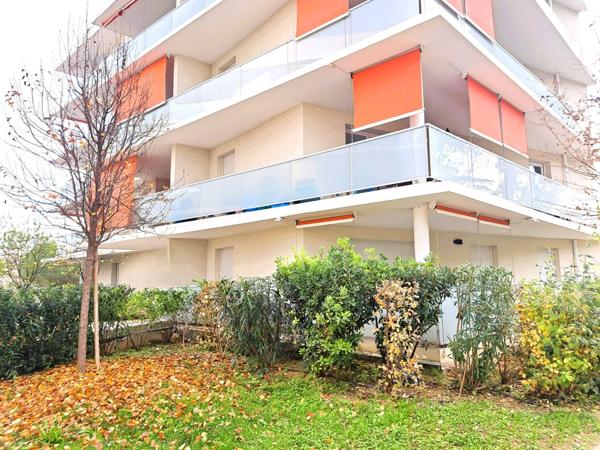 MARSEILLE 13ème Château Gombert ,Appartement très récent T3 de 59M² + grande terrasse, parking privé et garage