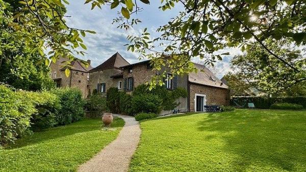 Maison de charme entre Chalon s/S et Tournus