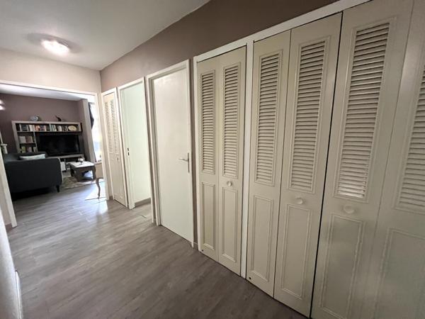 Vente / Appartement T4