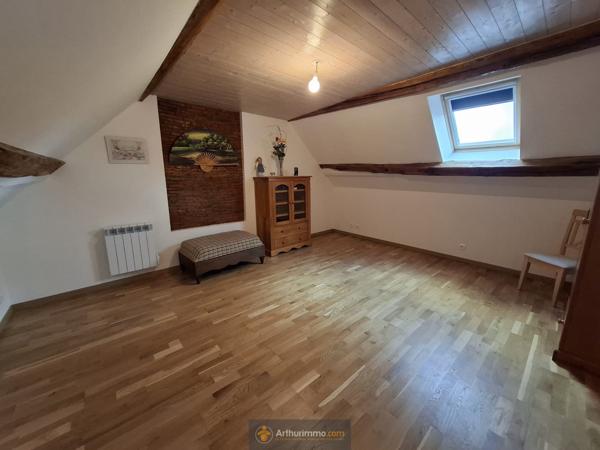 Coulommiers (77120) Belle briarde 160m². Terrain 2350m².Garage 100 m² environ