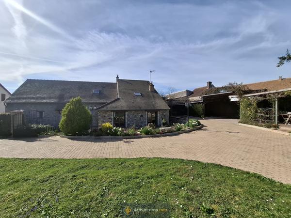 Coulommiers (77120) Belle briarde 160m². Terrain 2350m².Garage 100 m² environ