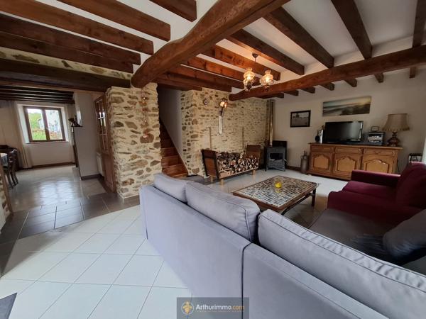Coulommiers (77120) Belle briarde 160m². Terrain 2350m².Garage 100 m² environ