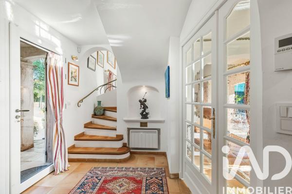 Maison à vendre 7 pièces 207 m² Antibes