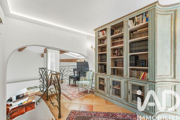 Maison à vendre 7 pièces 207 m² Antibes