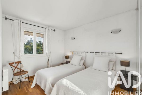 Maison à vendre 7 pièces 207 m² Antibes