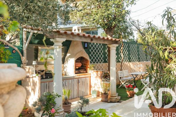 Maison à vendre 7 pièces 207 m² Antibes