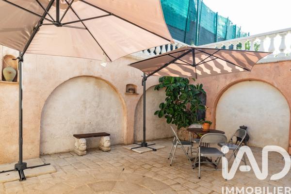 Maison à vendre 7 pièces 207 m² Antibes
