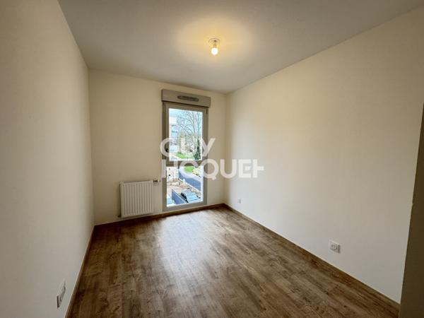 Appartement à louer de 4 pièces de 85,90 m² à La Verppilière