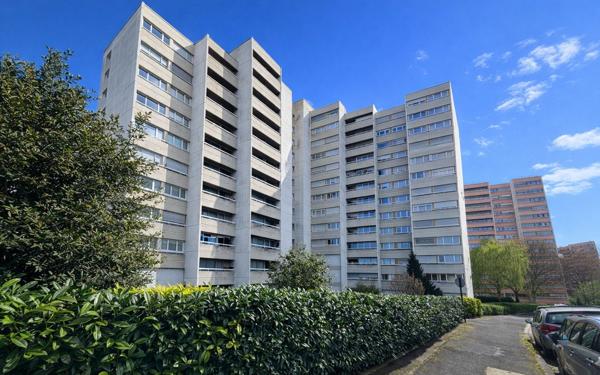 Appartement à vendre    4 pièces • 74,57 m2 Chelles