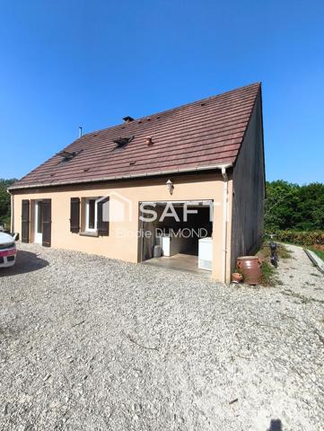 Jolie maison individuelle construite en 2005 d'une surface habitable de 108 m2 sur terrain clos de 1334 m2