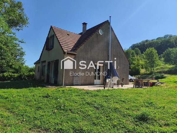 Jolie maison individuelle construite en 2005 d'une surface habitable de 108 m2 sur terrain clos de 1334 m2