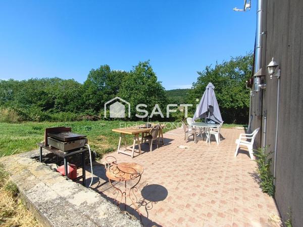 Jolie maison individuelle construite en 2005 d'une surface habitable de 108 m2 sur terrain clos de 1334 m2