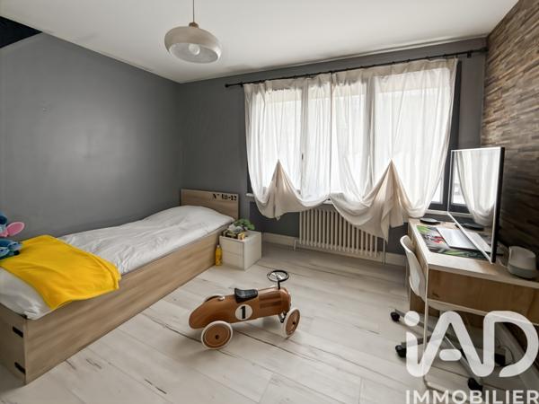 Maison à vendre 4 pièces 90 m² Saint-Genest-Lerpt