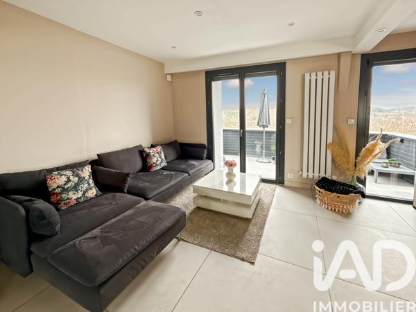 Maison à vendre 4 pièces 90 m² Saint-Genest-Lerpt