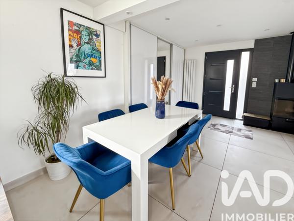 Maison à vendre 4 pièces 90 m² Saint-Genest-Lerpt