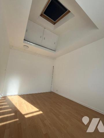 A Vendre SECLIN maison de lotissment 3 chres jardin - garage