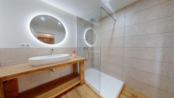 Appartement duplex  95 m2 / centre historique