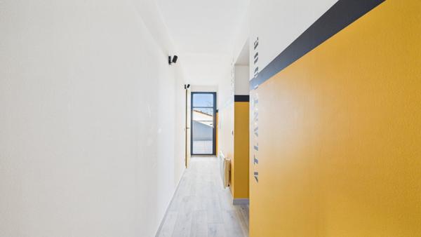 Grand Appartement de type Loft Industriel, en duplex, sur le quartier de La Pallice.