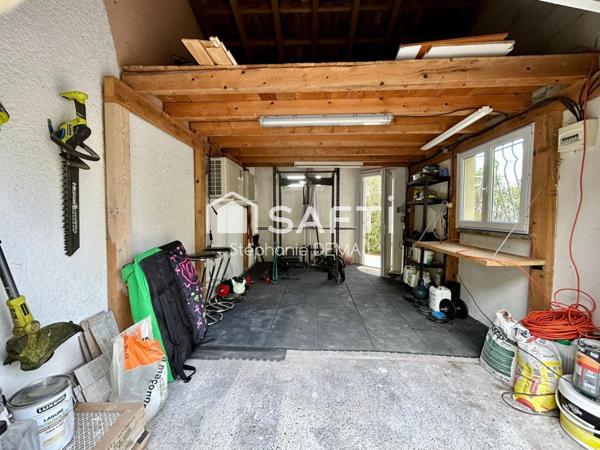 VILLA CLE EN MAIN -PISCINE-GARAGE- STUDIO