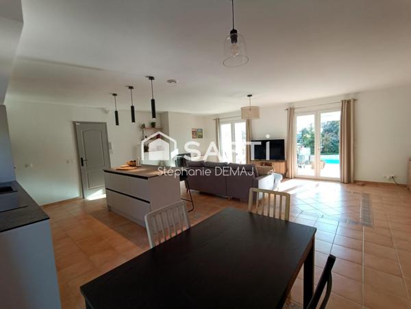 VILLA CLE EN MAIN -PISCINE-GARAGE- STUDIO