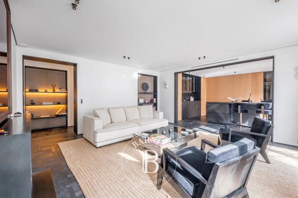 Paris 7ème, Appartement 2 Chambres -  100 m² à vendre