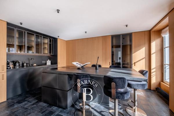 Paris 7ème, Appartement 2 Chambres -  100 m² à vendre