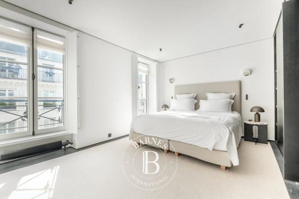 Paris 7ème, Appartement 2 Chambres -  100 m² à vendre