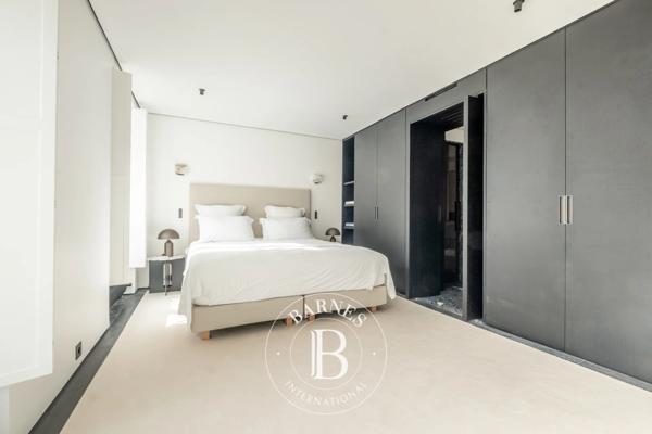Paris 7ème, Appartement 2 Chambres -  100 m² à vendre