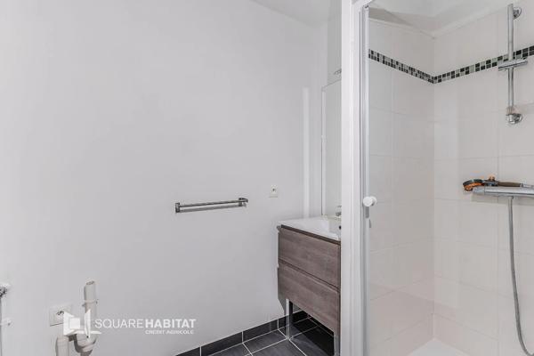 Appartement à vendre 2 pièces 42.39m² Saint-André-lez-Lille (59350)