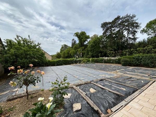 PAVILLON DE PLAIN PIED AVEC GARAGE JARDIN
