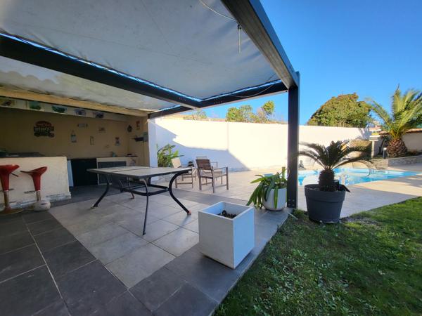 Port-de-Bouc (13110) VILLA PLAIN PIED 5 PIECES 93M2 AVEC PISCINE