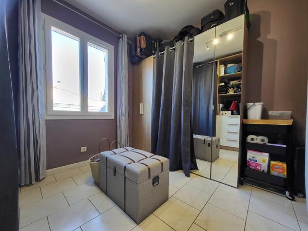 Port-de-Bouc (13110) VILLA PLAIN PIED 5 PIECES 93M2 AVEC PISCINE