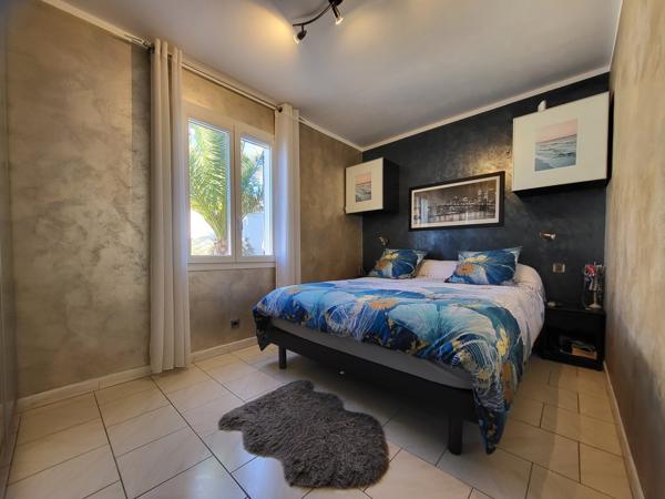 Port-de-Bouc (13110) VILLA PLAIN PIED 5 PIECES 93M2 AVEC PISCINE