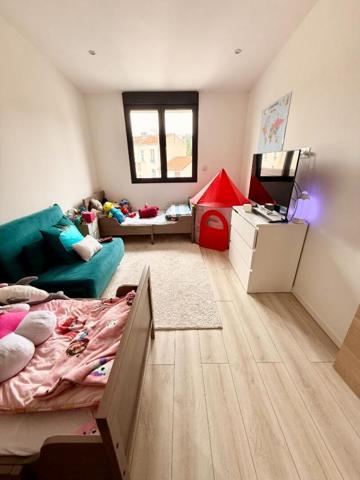 Maison Contemporaine Fontenay 5p récente à 15 min du RER