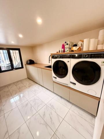 Maison Contemporaine Fontenay 5p récente à 15 min du RER