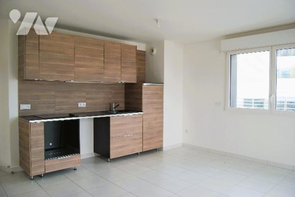 ISSY- LES- MOULINEAUX : 2 pièces, 10ème étage - TOUR ATYPIK ECOQUARTIER - domotique
DPE : B