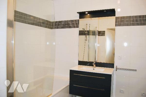 ISSY- LES- MOULINEAUX : 2 pièces, 10ème étage - TOUR ATYPIK ECOQUARTIER - domotique
DPE : B