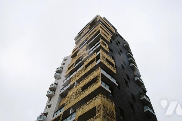 ISSY- LES- MOULINEAUX : 2 pièces, 10ème étage - TOUR ATYPIK ECOQUARTIER - domotique
DPE : B