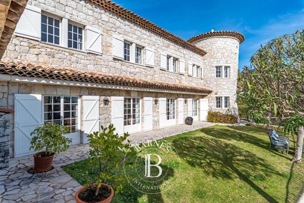 Vence, Mas 6 Chambres -  503 m² à vendre
