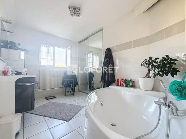 Achat maison Ozoir-la-Ferrière - 6 pièce(s) - 145 m² - 399 000 €