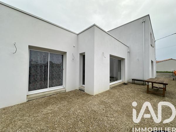 Maison à vendre 6 pièces 131 m² Longeville-sur-Mer
