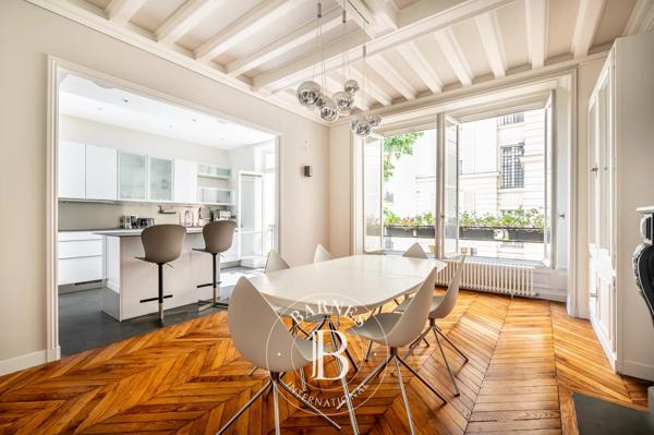 Paris 16ème, Appartement 3 Chambres -  145 m² à vendre