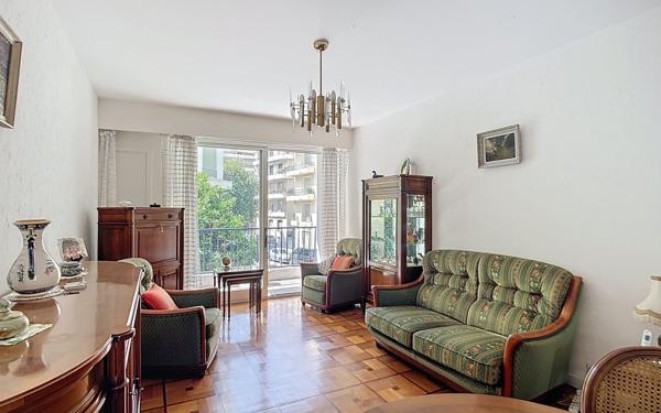 Appartement à vendre    3 pièces • 76,30 m2 Nice